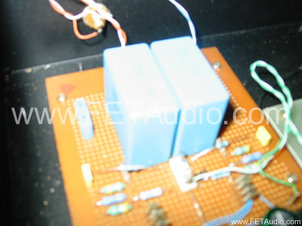 thumbnail interactive-video image 1 of 10-Piece TDA1543 Dual 16-bit DAC Chip – DIP-8 Package, New & Good Quality For Audio Projects 1 of 10